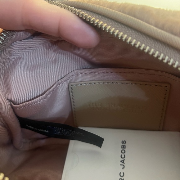 NWT Marc Jacobs - ECO-FUR THE SNAPSHOT MINI CROSSBODY BAG WITH STUDS. Rose - Picture 9 of 10